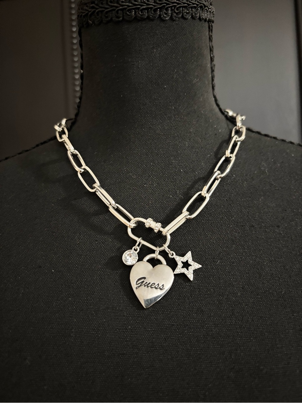 GUESS Silver Tone Paperclip Chain Charm Necklace – Heart & Star